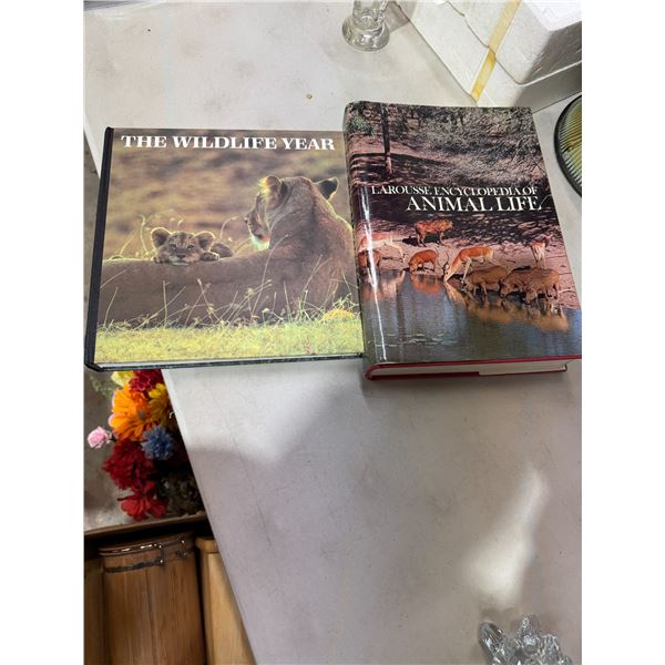 Wildlife books