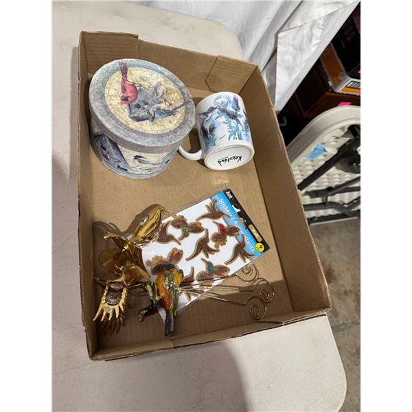 Hummingbird items decor