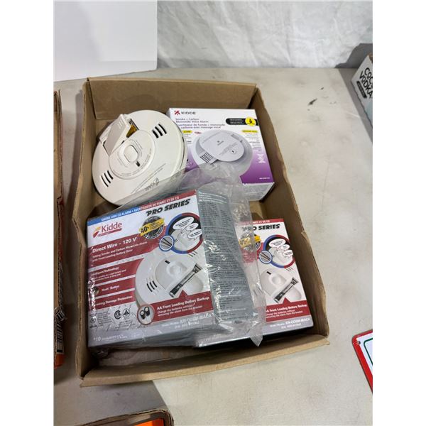 Smoke detectors and carbon monoxide alarms