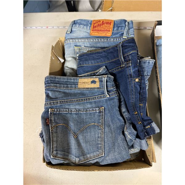 Jean shorts size 29