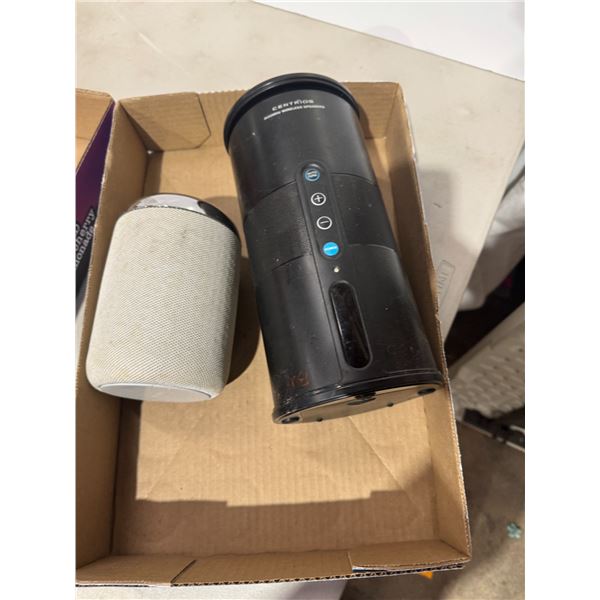 Speakers no power cords