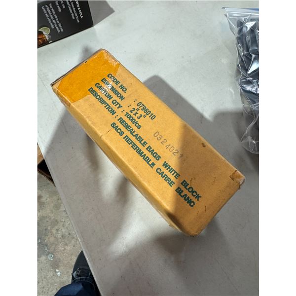 2"x3" resealable  bags