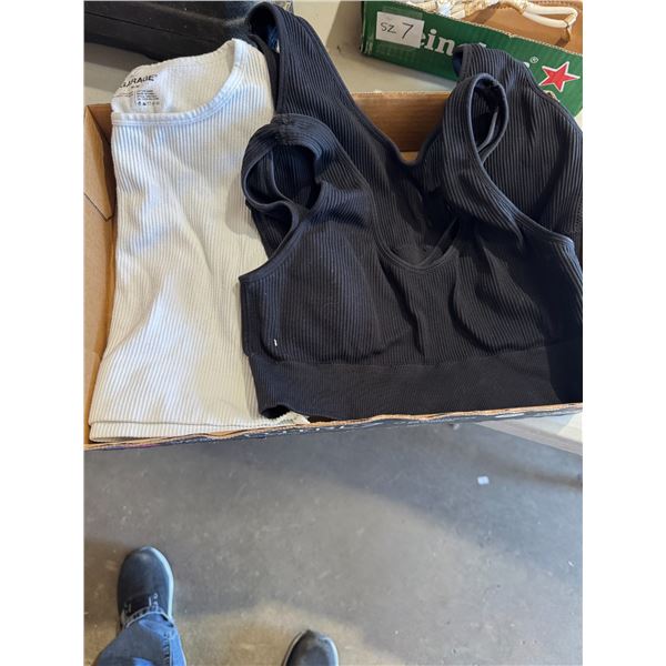 Large medium sports bras