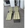 Image 1 : patio lounge chairs