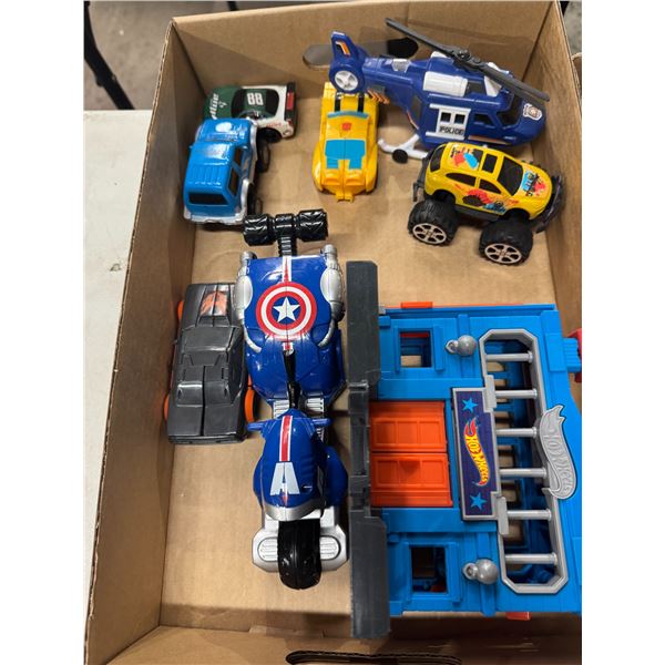 Toy vehicle lot/hot wheels garage