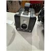 Image 1 : Brownie Hawkeye camera/model
