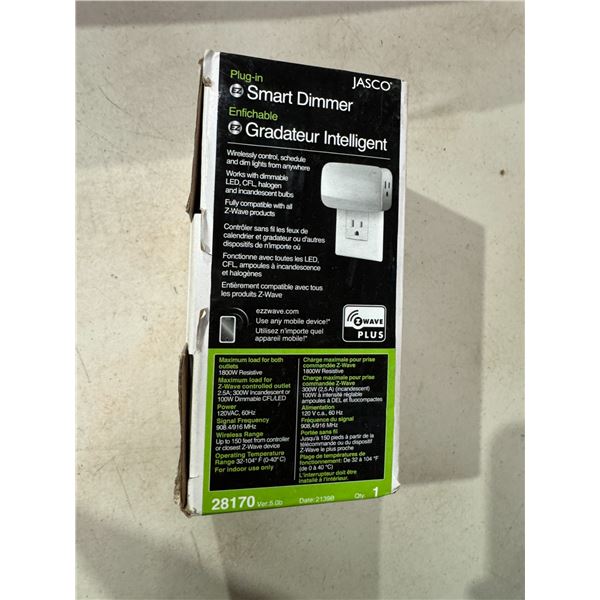 Plug-in, smart dimmer