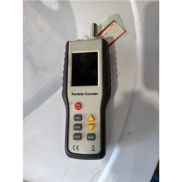 Particle counter