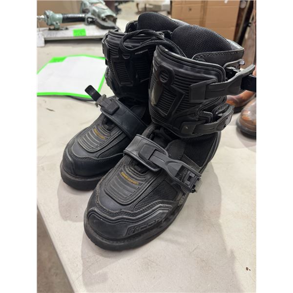 Men's size 7 riding boots Iconmotorsports