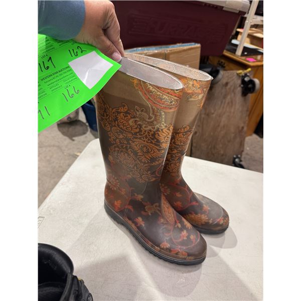 Gum boot size 7