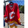 Image 1 : Calgary Flames jersey size large
