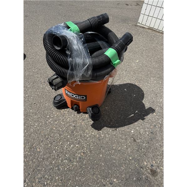 Rigid wet, dry shop vac 5HP, 12 gallon