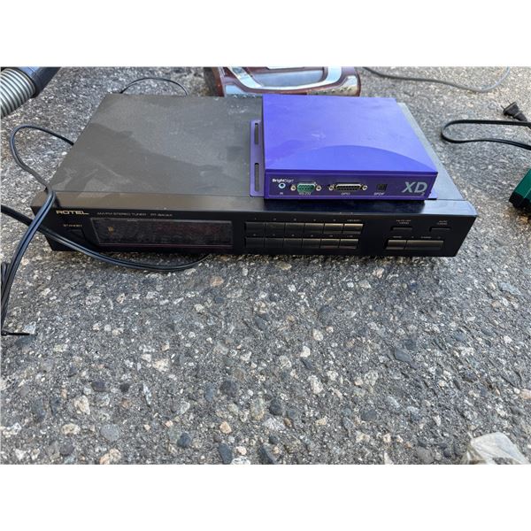 Hotel MFM stereo tuner RT 9408X and bright item