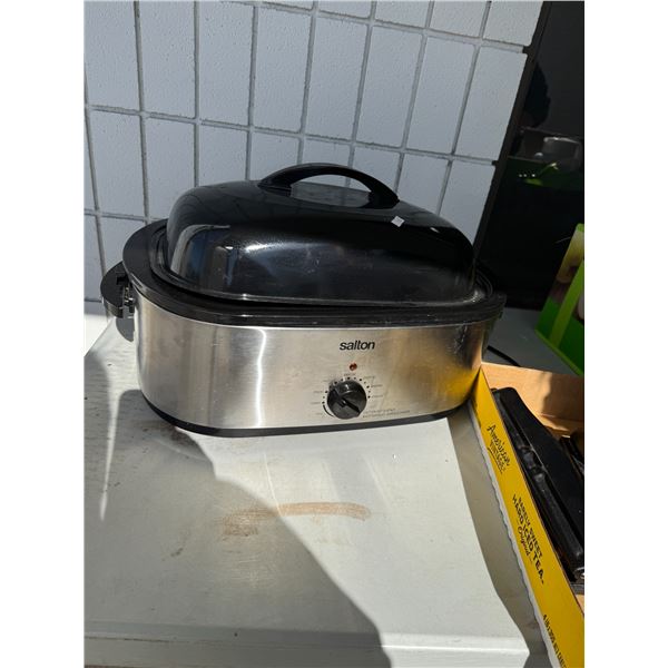 Salton food cooker
