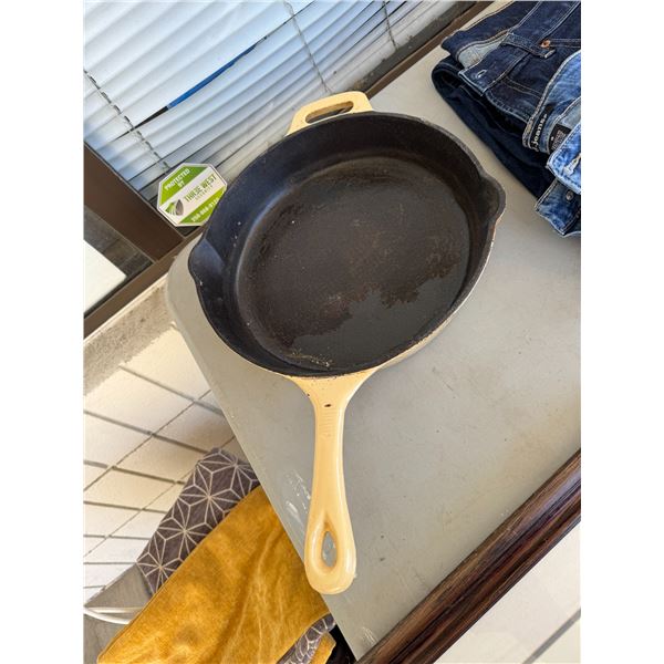 Cast-iron frying pan