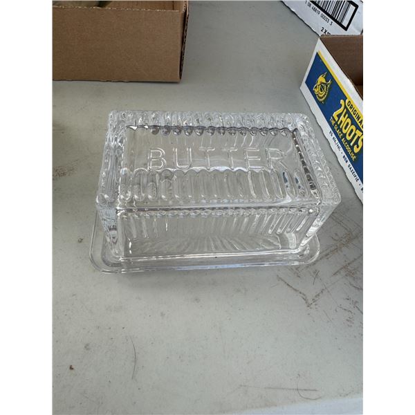 Butter dish