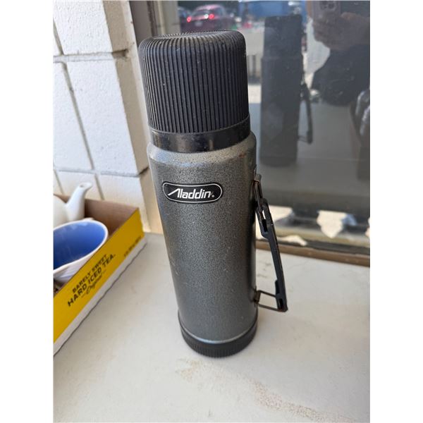 Aladdin thermos