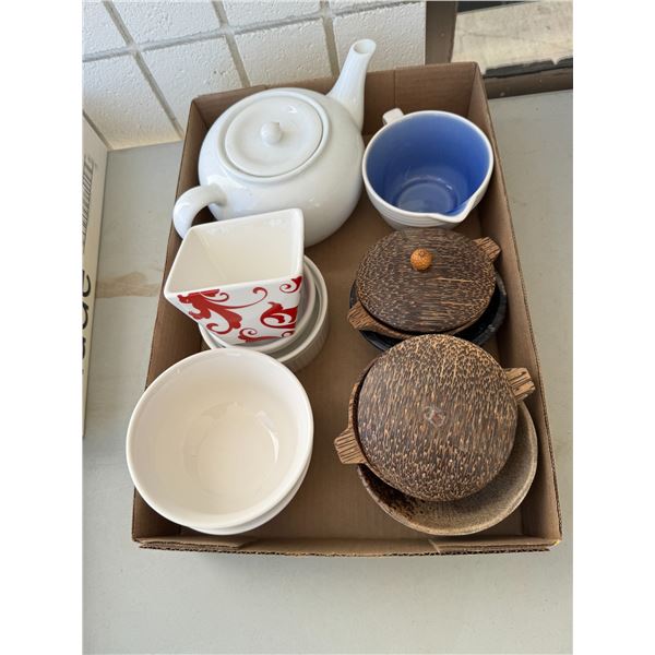 Bowls and teapot