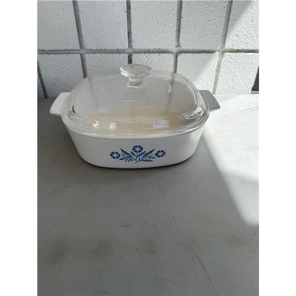 Corningware, where baking dish lid has chip