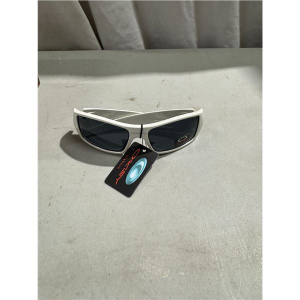 Oakley sunglasses