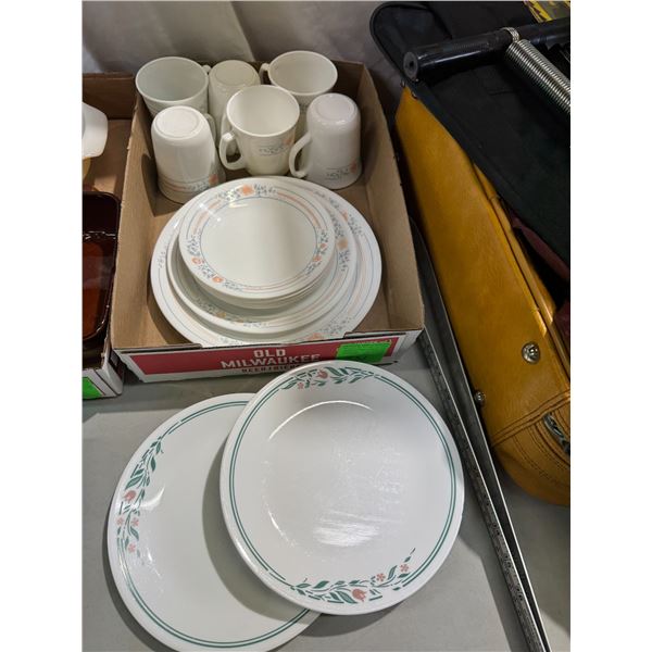Corning ware/ corelle