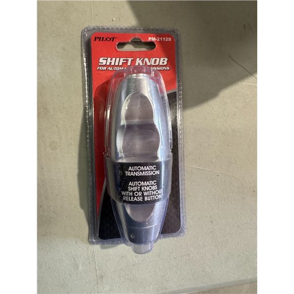 Pilot shift knob for automatic transmissions
