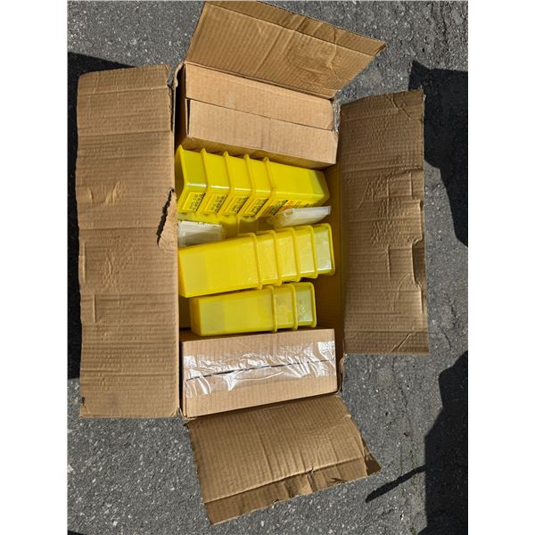 Storage containers with lids