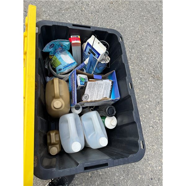 Gardening items with Bin and lid