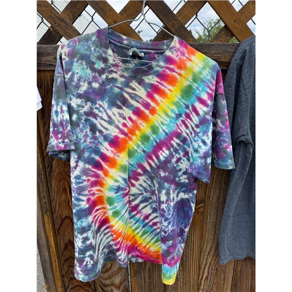 Vintage tie-dye shirt, Hanes adult large