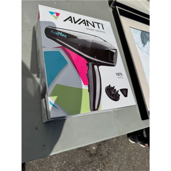 New Avanti ceramic hairdryer