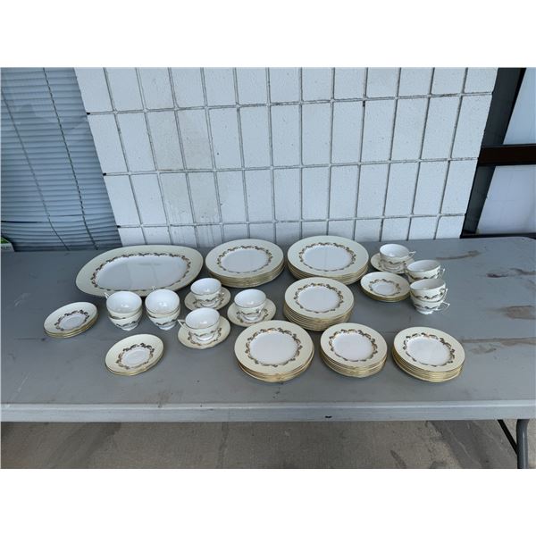 Minton gold Laurentian China made in England