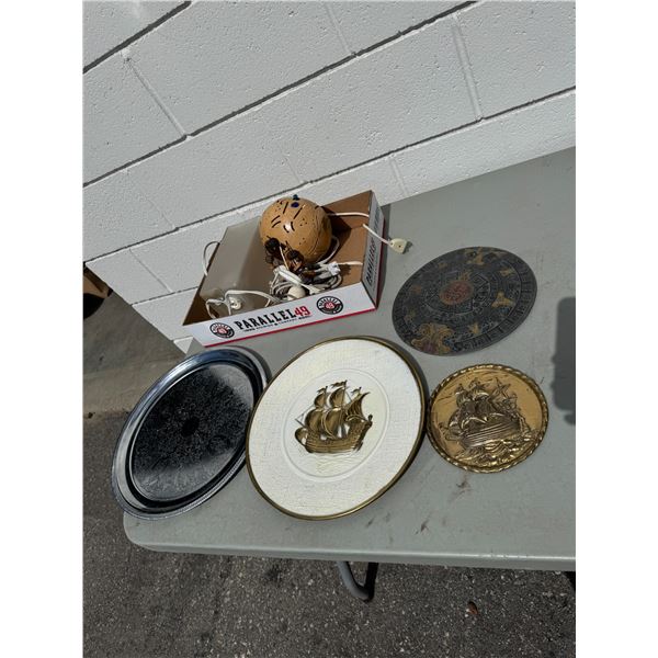 Lamps and trays and chargers