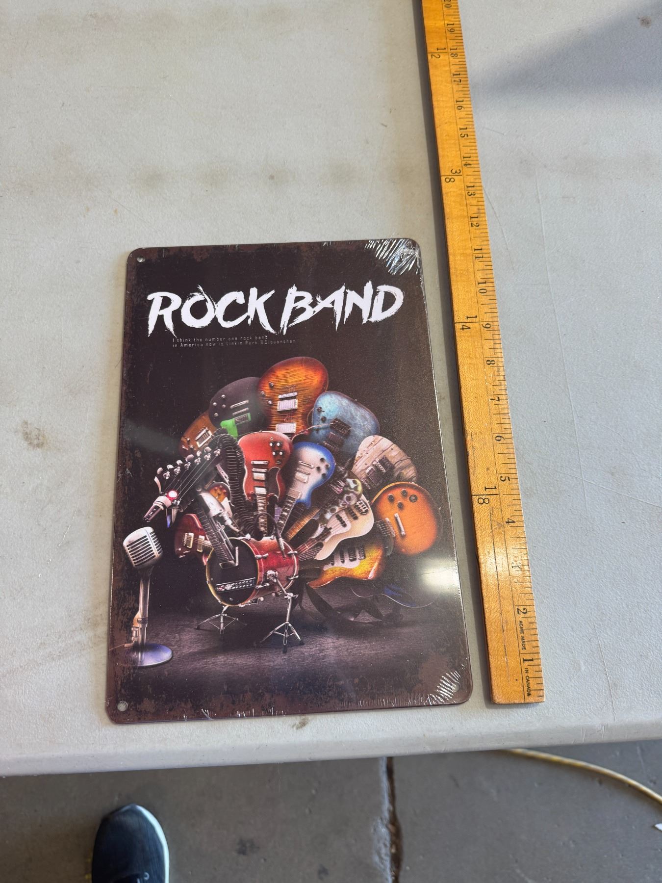 Rock band tin sign