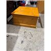 Image 1 : Storage box coffee table