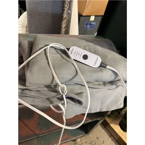 Sunbeam blanket, tested, and working