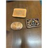 Image 1 : Belt, buckles and wallet