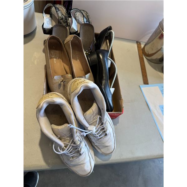 Footwear size 7/8
