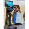 Image 1 : Miscellaneous household garage items
