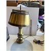 Image 1 : Lamp