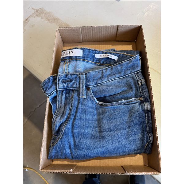 Ladies, guess jeans, size 32