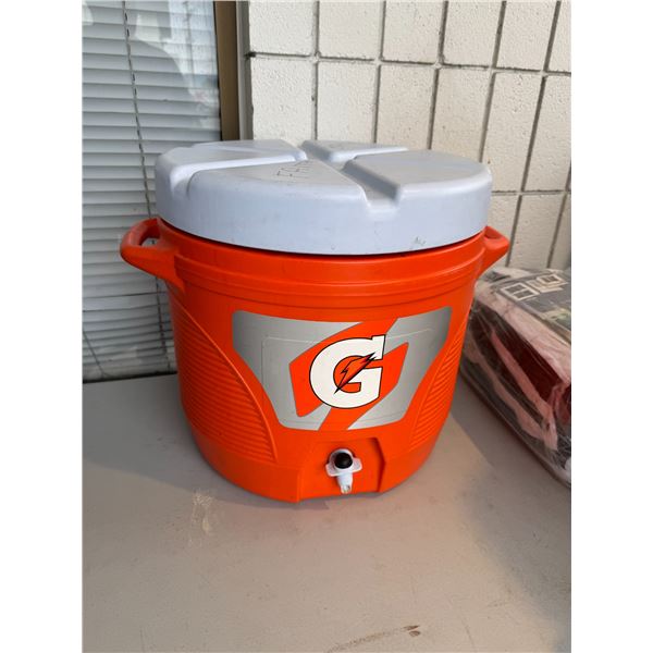 Gatorade, beverage cooler