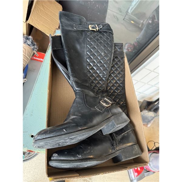 Boots size 8