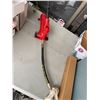 Image 1 : Hydraulic pump