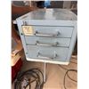 Image 1 : Metal drawer cabinet