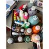 Image 1 : Assorted crafting paint