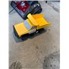 Image 2 : Metal Tonka truck