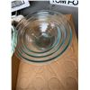 Image 1 : Pyrex mixing bowls
