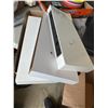 Image 1 : 3 floating shelves