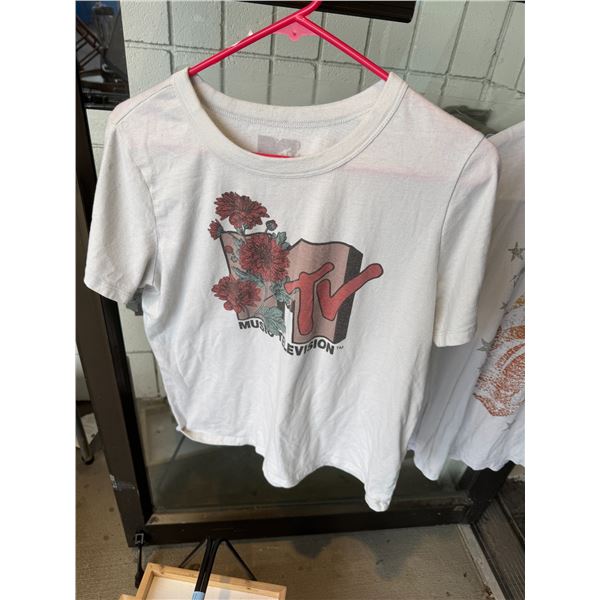 MTV t shirt medium