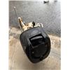 Image 3 : Boat motor car needs cleaning